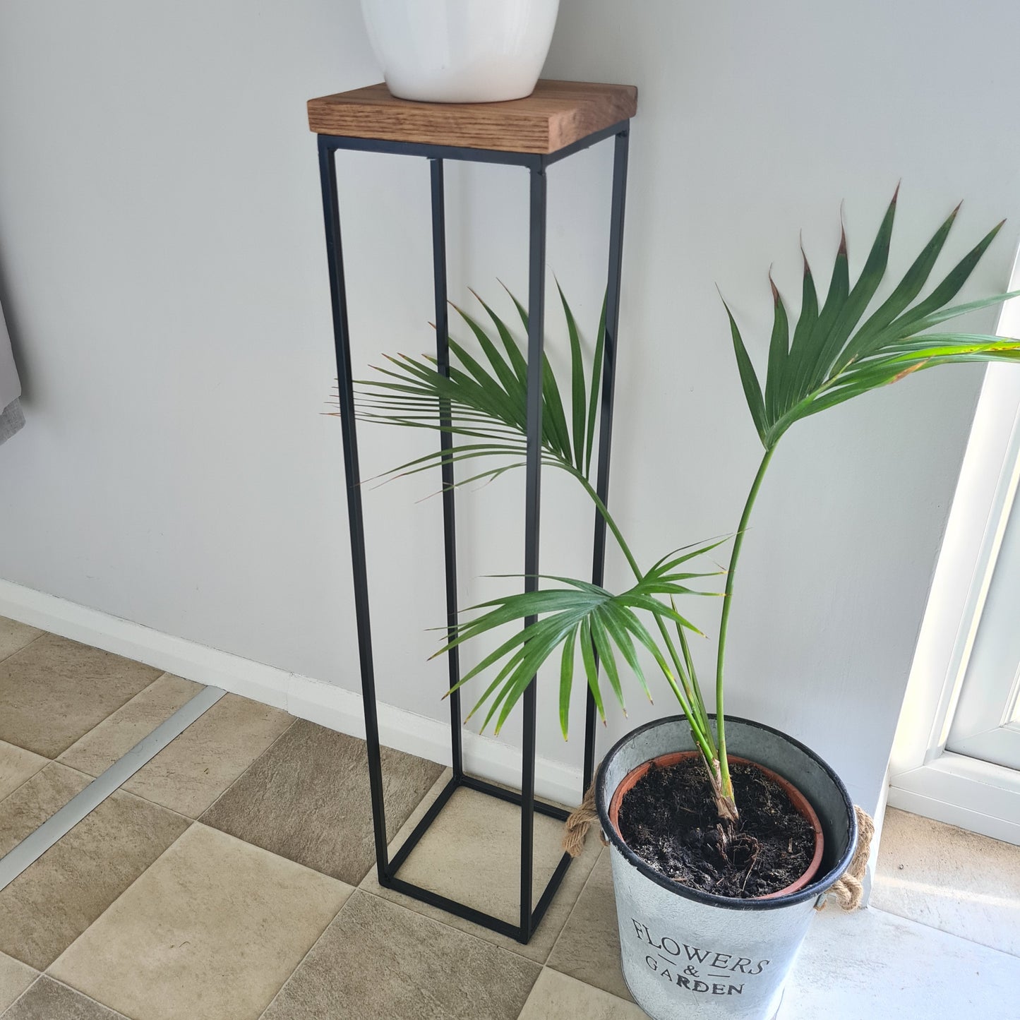 Heavy Duty Plant Stand | Industrial style furniture To Showcase House Plants | Bespoke Vase holder | For Home Decor Interior Design